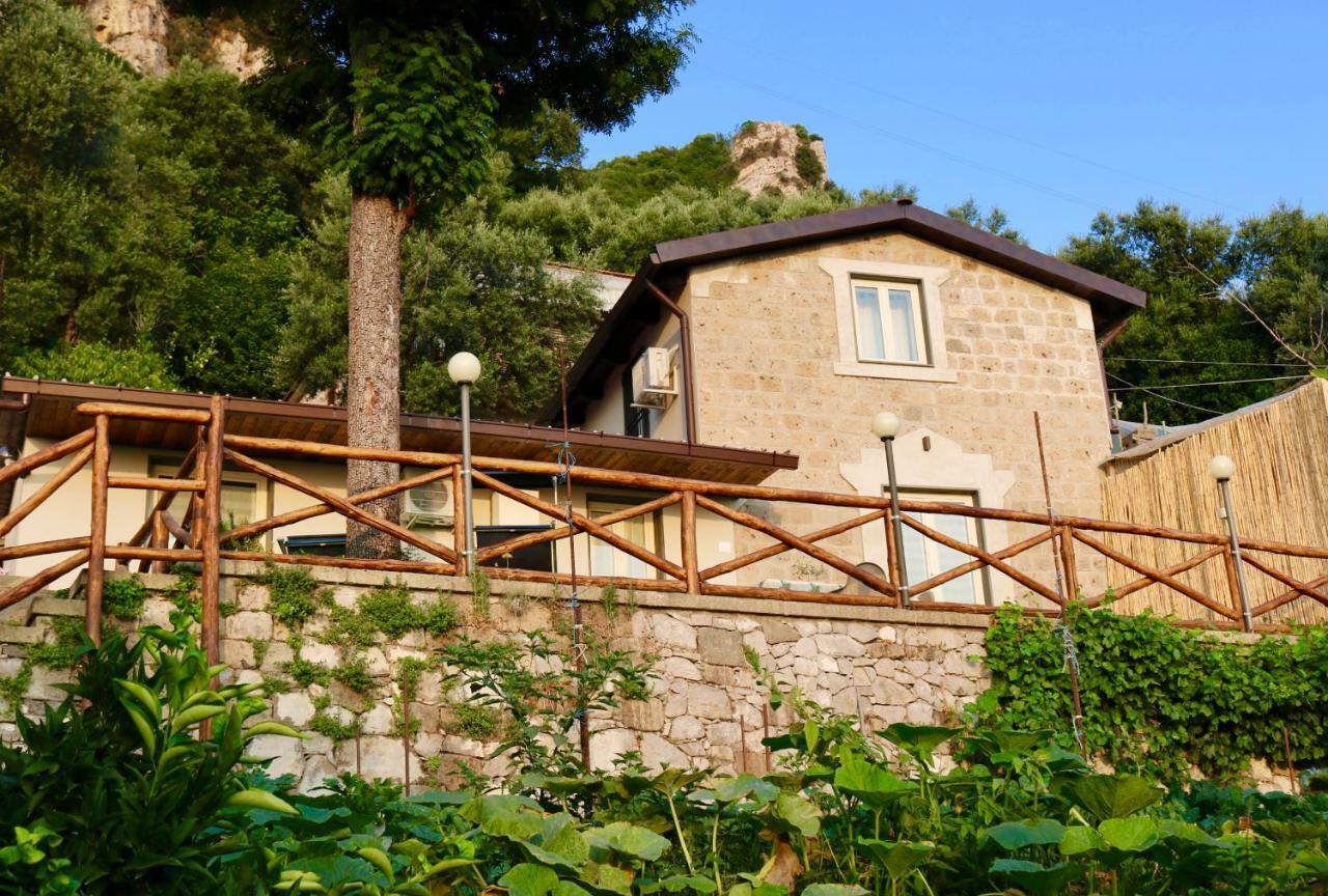 Traulivi Country House Meta Exterior photo